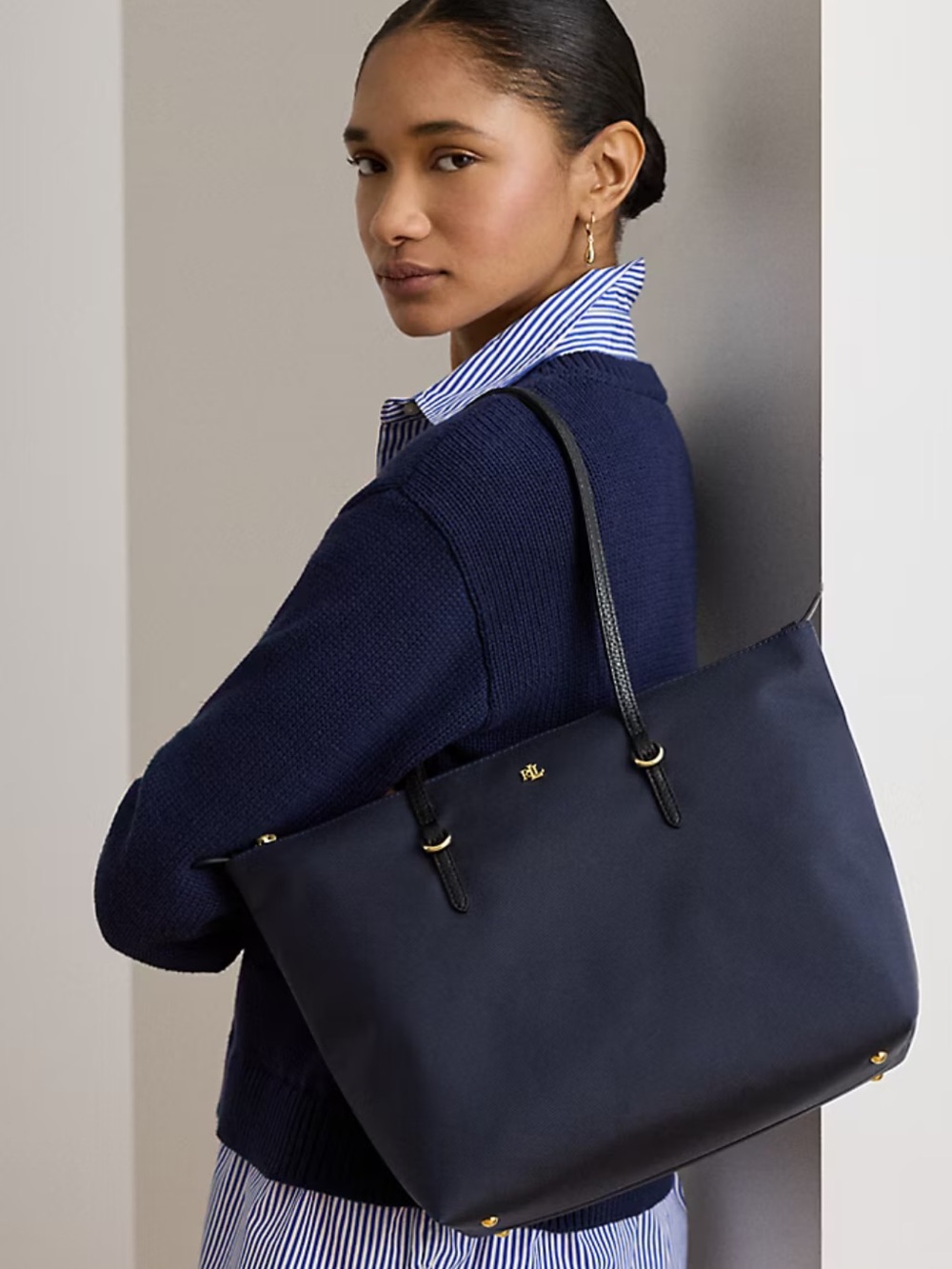 Lauren Ralph Lauren Medium Keaton Tote Bag Nylon Zip Top Closure Blue Black - Picture 3 of 11
